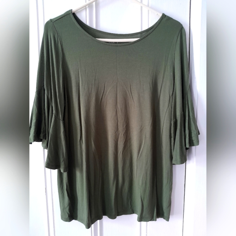 Women's Green Ruffle Sleeve Top